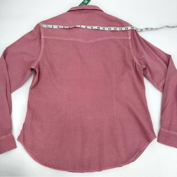 GAP FACTORY Denim Western Shirt Womens M Pink Pearl Snap Long Sleeve Top NEW - Picture 11 of 11